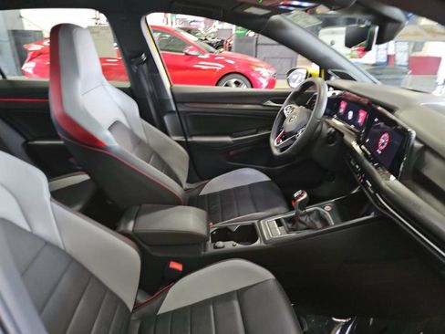 Used 2022 Volkswagen GTI Autobahn FWD image 14
