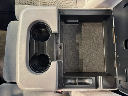 Used 2001 Ford F350 2WD Regular Cab Super Duty image 19