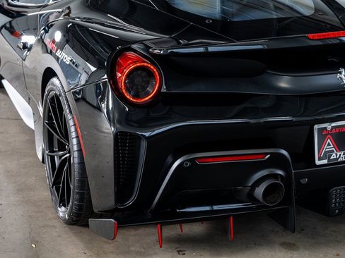 Used 2020 Ferrari 488 Pista Coupe image 25