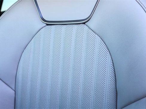 Used 2022 Genesis G70 2.0T w/ Prestige Package image 27