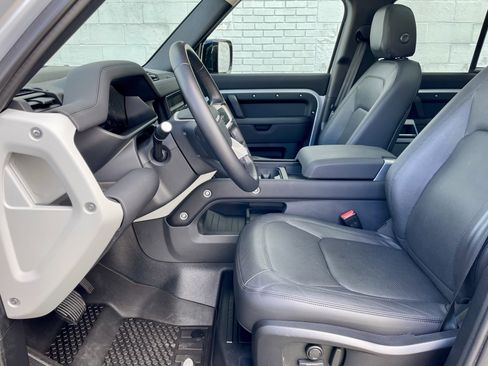 Certified 2024 Land Rover Defender 110 S AWD/4WD image 14