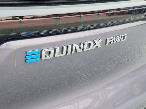 New 2026 Chevrolet Equinox EV LT AWD/4WD image 18