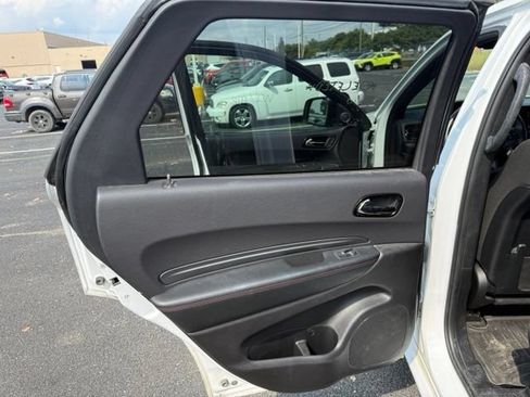 Used 2025 Dodge Durango GT AWD/4WD image 17