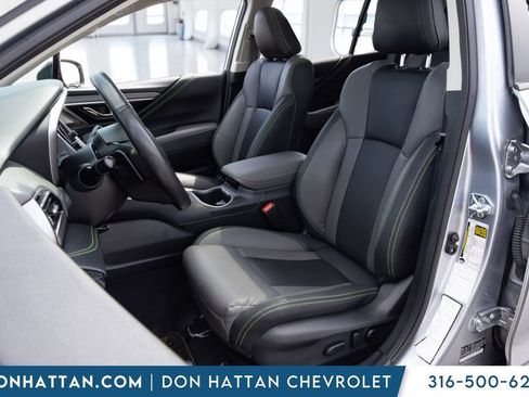 Used 2025 Subaru Outback Onyx Edition AWD/4WD image 13