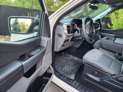 Used 2022 Ford F150 XLT image 21