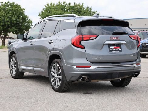 Used 2020 GMC Terrain Denali w/ Denali Premium Package AWD/4WD image 11