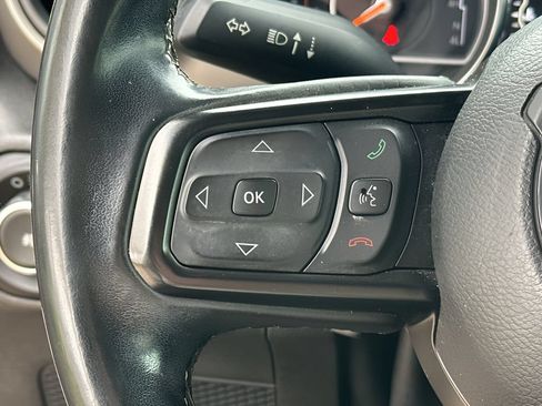 Used 2018 Jeep Wrangler Unlimited Sport S AWD/4WD image 31