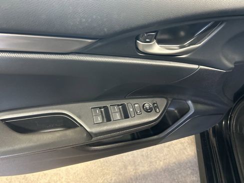 Used 2018 Honda Civic LX image 11