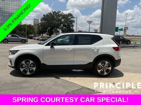New 2026 Volvo XC40 B5 Plus w/ Protection Package Premier image 7