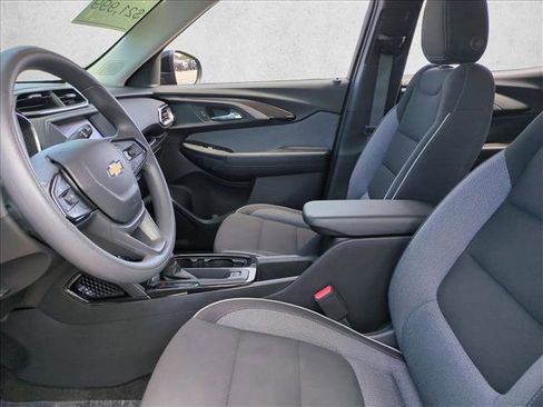 Used 2023 Chevrolet TrailBlazer LT image 15