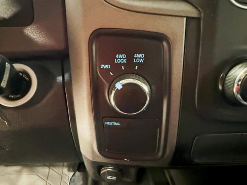 Used 2017 RAM 2500 Tradesman w/ Power & Remote Entry Group image 17