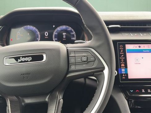 New 2026 Jeep Grand Cherokee Laredo image 27