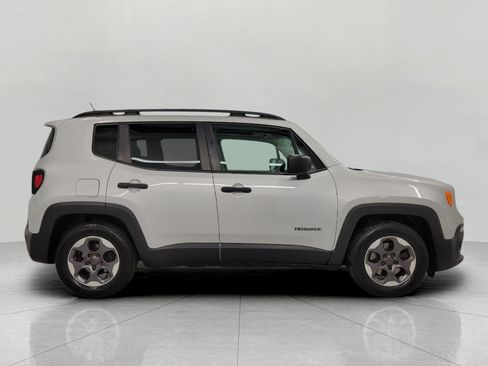 Used 2015 Jeep Renegade Sport w/ Power & Air Group image 12