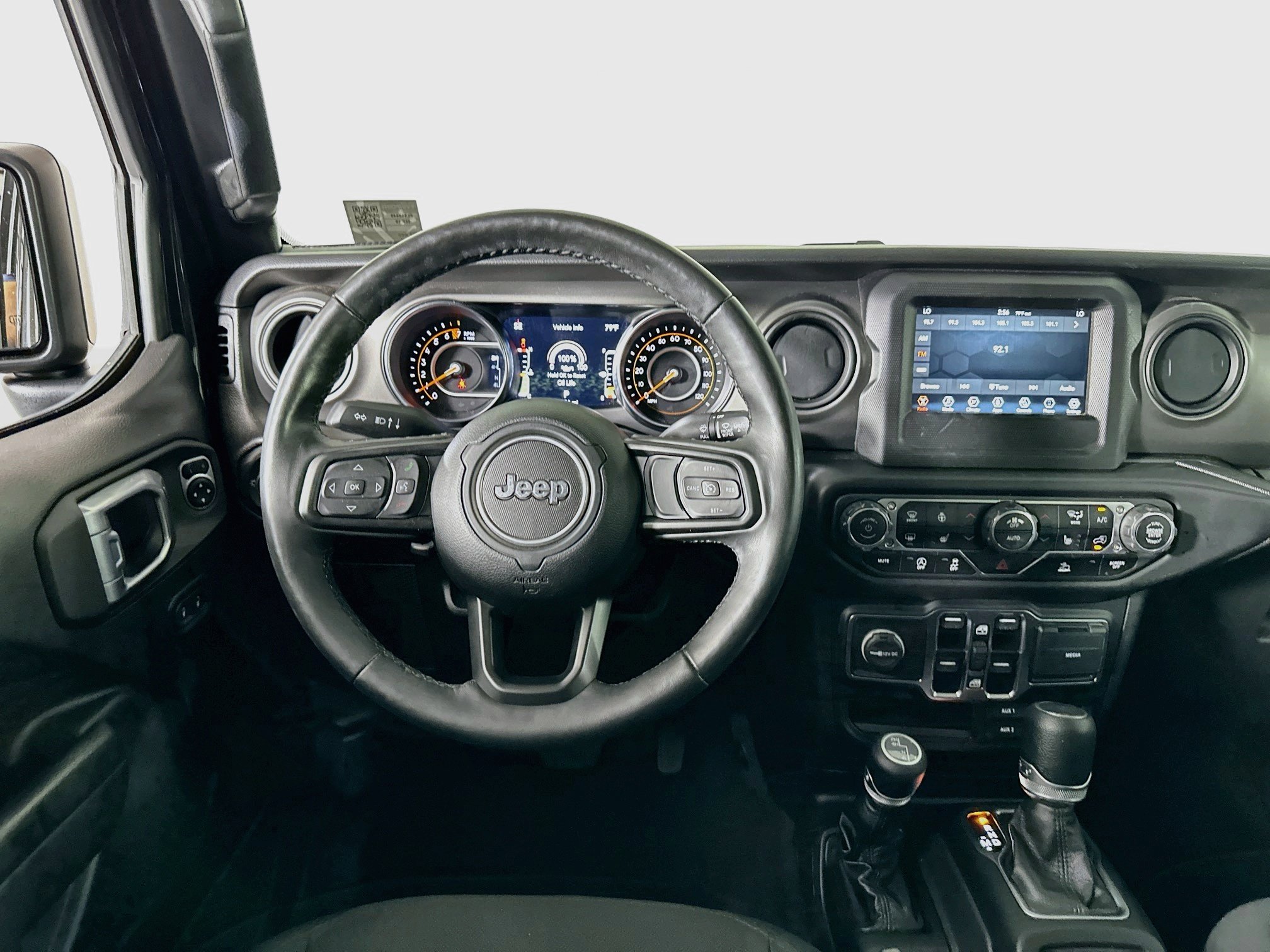 Used 2023 Jeep Gladiator Sport AWD/4WD image 17