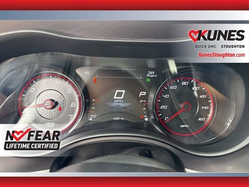 Used 2022 Dodge Charger R/T w/ Performance Handling Group image 33