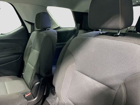 Used 2021 Chevrolet Traverse LT AWD/4WD image 24