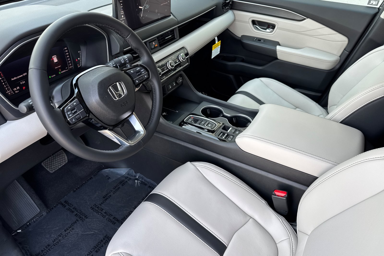 New 2026 Honda Pilot Touring image 9