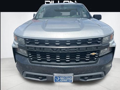 Used 2021 Chevrolet Silverado 1500 W/T w/ WT Convenience Package AWD/4WD image 3