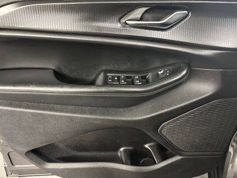 Used 2024 Jeep Grand Cherokee L Altitude image 21