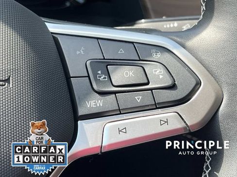 Used 2025 Volkswagen Atlas SE FWD image 22