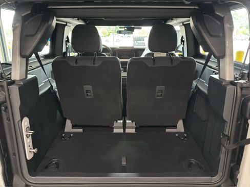 New 2026 Ford Bronco 2-Door AWD/4WD image 10