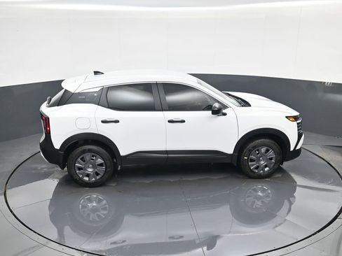 New 2026 Nissan Kicks S image 30