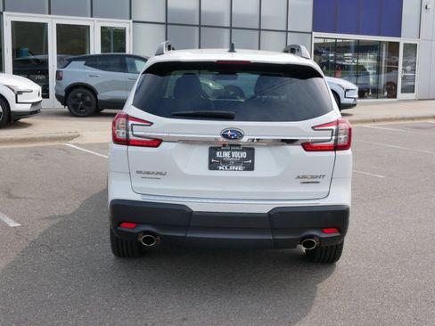 Used 2023 Subaru Ascent Limited w/ Technology Package AWD/4WD image 6