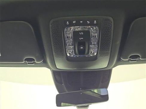 Certified 2024 Mercedes-Benz GLE 450e 4MATIC image 26