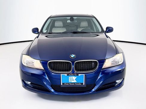 Used 2011 BMW 328i Sedan RWD image 2