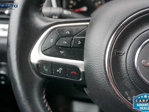 Used 2018 Jeep Compass Latitude w/ Popular Equipment Group AWD/4WD image 40