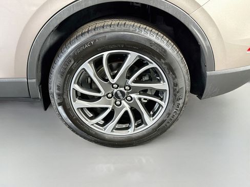 Used 2020 Lincoln Corsair FWD w/ Equipment Group 101A image 37