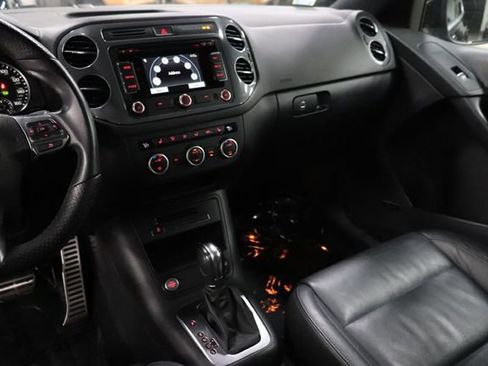 Used 2014 Volkswagen Tiguan R-Line FWD image 31