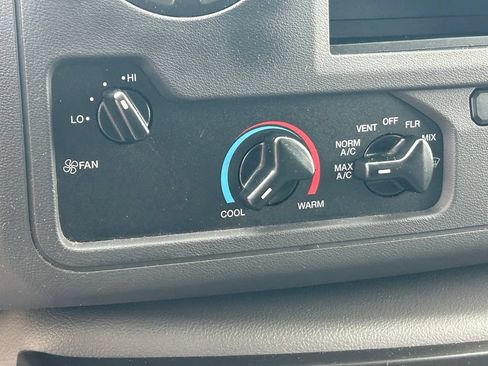 Used 2024 Ford E-350 and Econoline 350 Super Duty w/ Power Windows & Locks Group RWD image 31