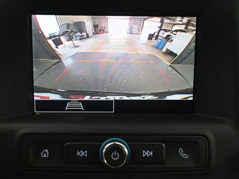 Used 2024 GMC Terrain SLE AWD/4WD image 13