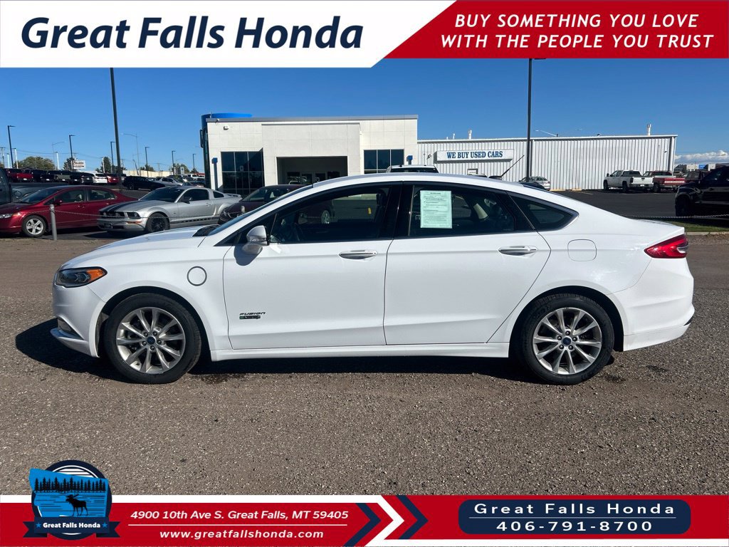 Used 2017 Ford Fusion Energi SE FWD image 4
