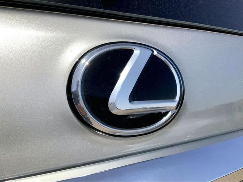 Used 2021 Lexus GX 460 Premium w/ Premium Package image 33