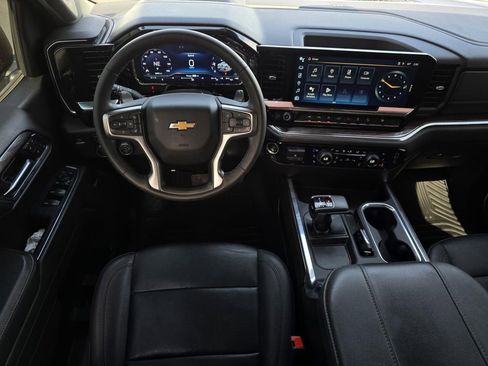 Used 2023 Chevrolet Silverado 1500 LTZ w/ Z71 Off-Road Package image 11