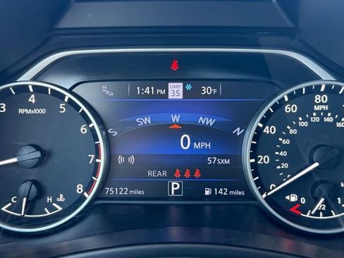 Used 2023 Nissan Murano SL w/ SL Moonroof Package image 13