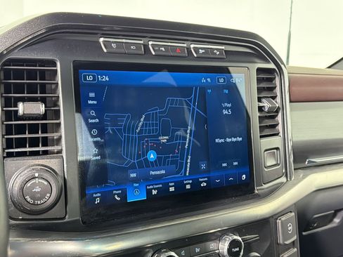 Used 2022 Ford F150 Lariat image 22