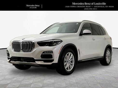 Used 2021 BMW X5 xDrive40i w/ Premium Package 2 AWD/4WD image 1