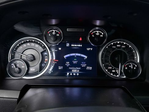 Used 2018 RAM 2500 Power Wagon w/ Leather & Luxury Group AWD/4WD image 32