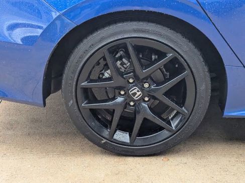 Used 2022 Honda Civic Sport image 6