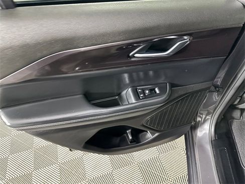 Used 2023 Jeep Grand Cherokee Altitude image 16