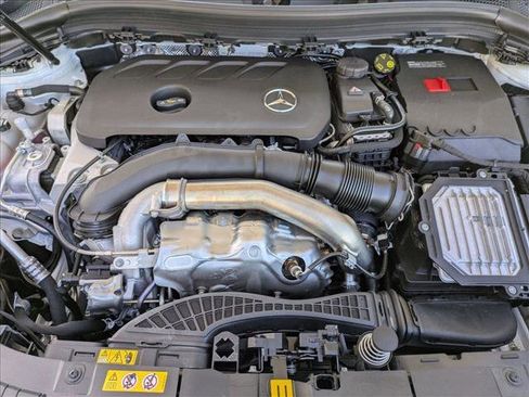 New 2026 Mercedes-Benz GLA 250 4MATIC image 16