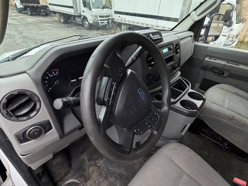 Used 2021 Ford E-350 and Econoline 350 Super Duty w/ Power Windows & Locks Group RWD image 11