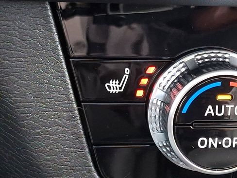 New 2026 Mitsubishi Outlander SE AWD/4WD image 7