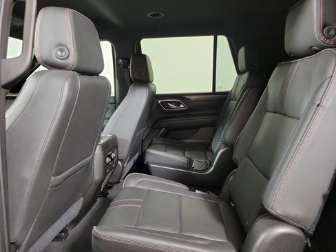 Used 2021 Chevrolet Tahoe RST w/ Luxury Package RWD image 24