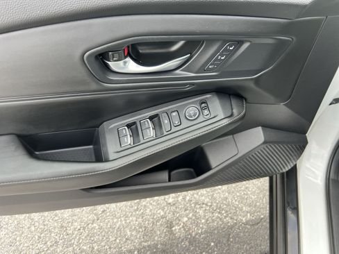 Used 2023 Honda Accord Sport image 15