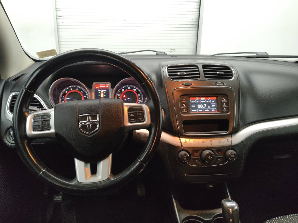 Used 2016 Dodge Journey SXT w/ Blacktop Package FWD image 22
