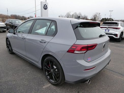 New 2026 Volkswagen GTI SE FWD image 31